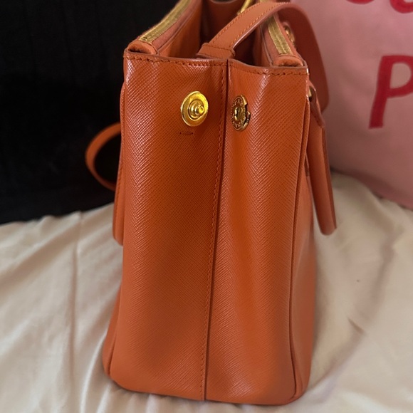 Authentic Prada Vibrant Orange Satchel - Picture 5 of 16
